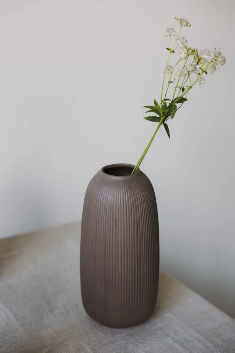 ÅBY VASE BRUN
