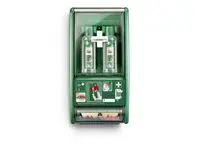 Øyedusjstasjon CEDERROTH plasterautomat