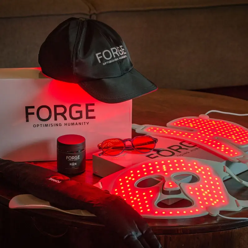 Rødlyspakke – LED-maske, LED-nakkestykke og LED-caps
